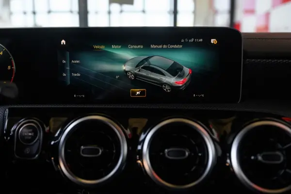 Mercedes-Benz CLA 180 d Style Aut. 61