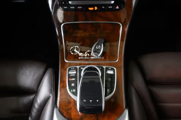 Mercedes-Benz GLC 250 d AMG Line 4-Matic 71