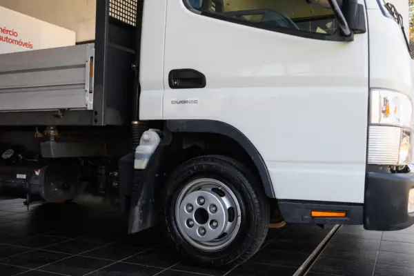 Mitsubishi Fuso Canter 3C13 c/ bascula 5