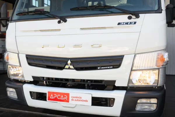 Mitsubishi Fuso Canter 3C13 c/ bascula 4