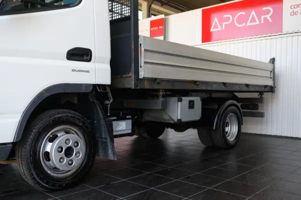 Mitsubishi Fuso Canter 3C13 c/ bascula 7