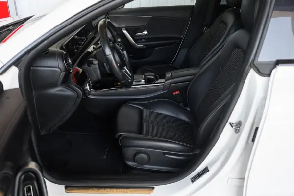 Mercedes-Benz CLA 180 d Style Aut. 26