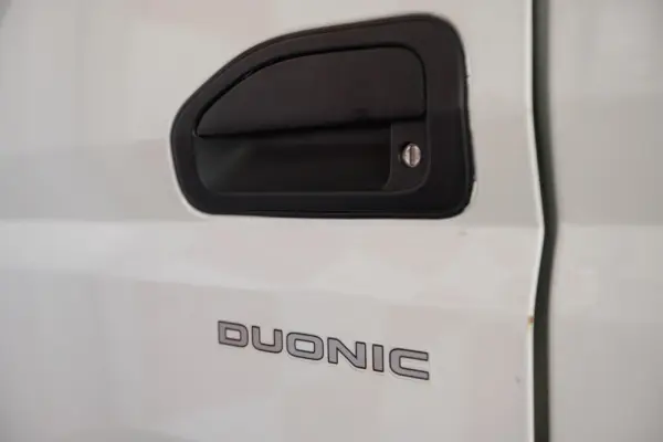 Mitsubishi Fuso Canter 3C13 c/ bascula 13