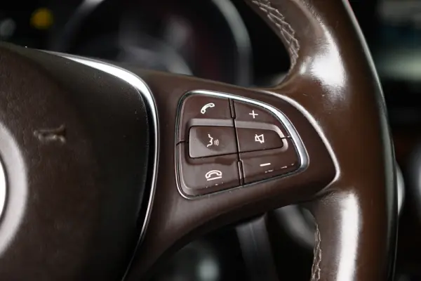 Mercedes-Benz GLC 250 d AMG Line 4-Matic 34