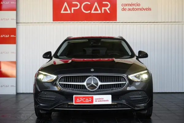 Mercedes-Benz C 300 e AMG Line 9