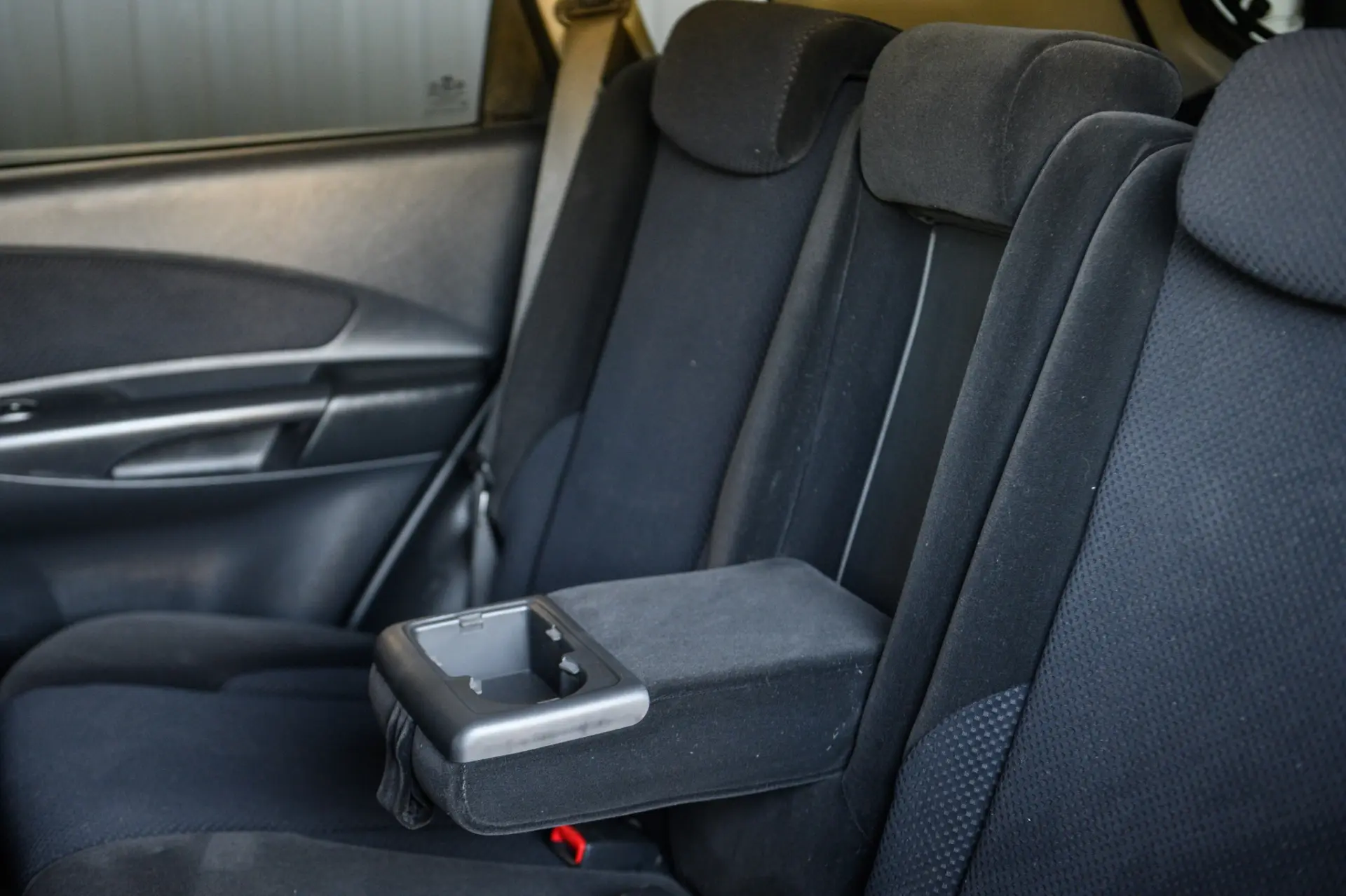 Hyundai Tucson 2.0 2WD GLS 27