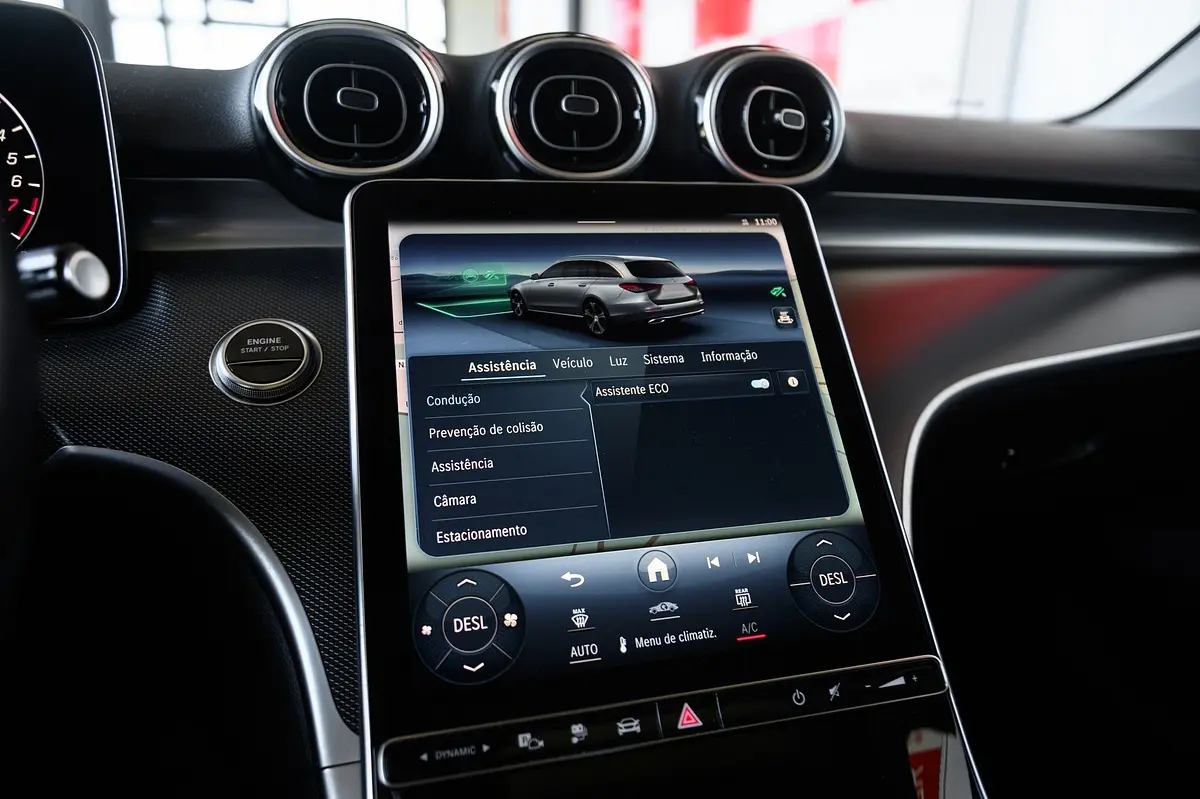 Mercedes-Benz C 300 e AMG Line 67