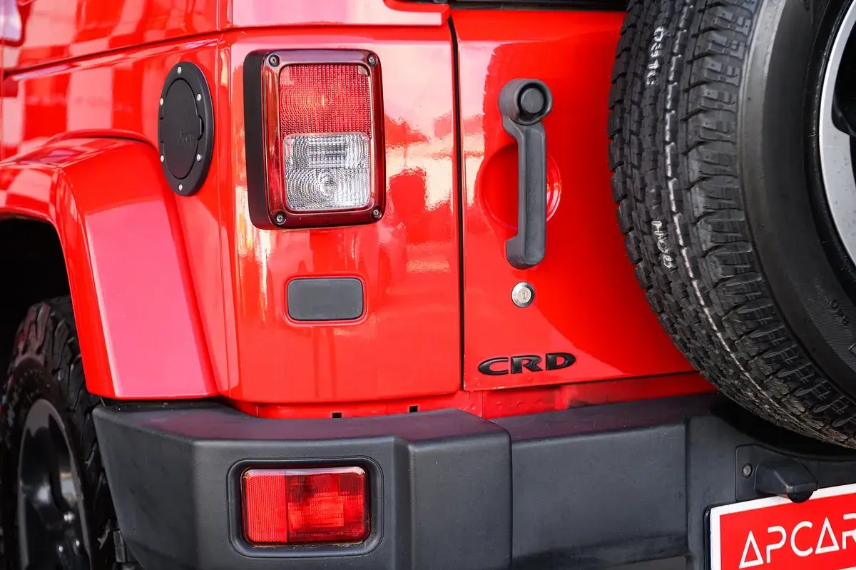 Jeep Wrangler 2.8 CRD Auto Sport 16