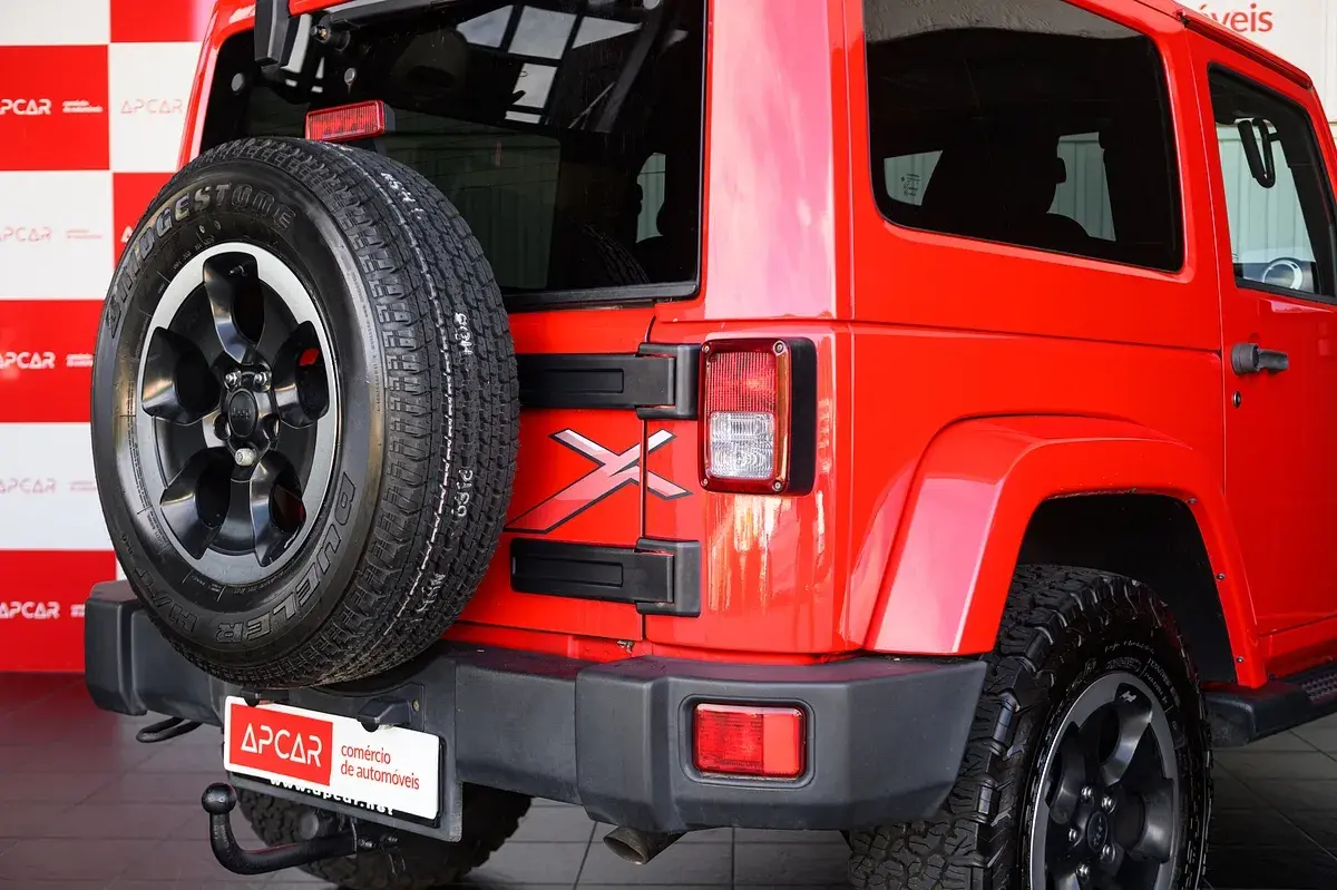 Jeep Wrangler 2.8 CRD Auto Sport 18