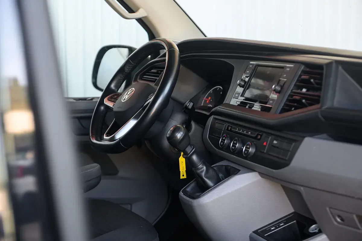 Volkswagen Caravelle 2.0 TDI L.Comfortline 53