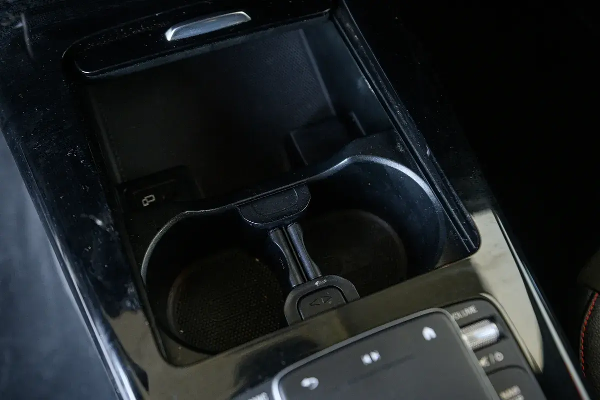 Mercedes-Benz A 180 d AMG Line Aut. 43