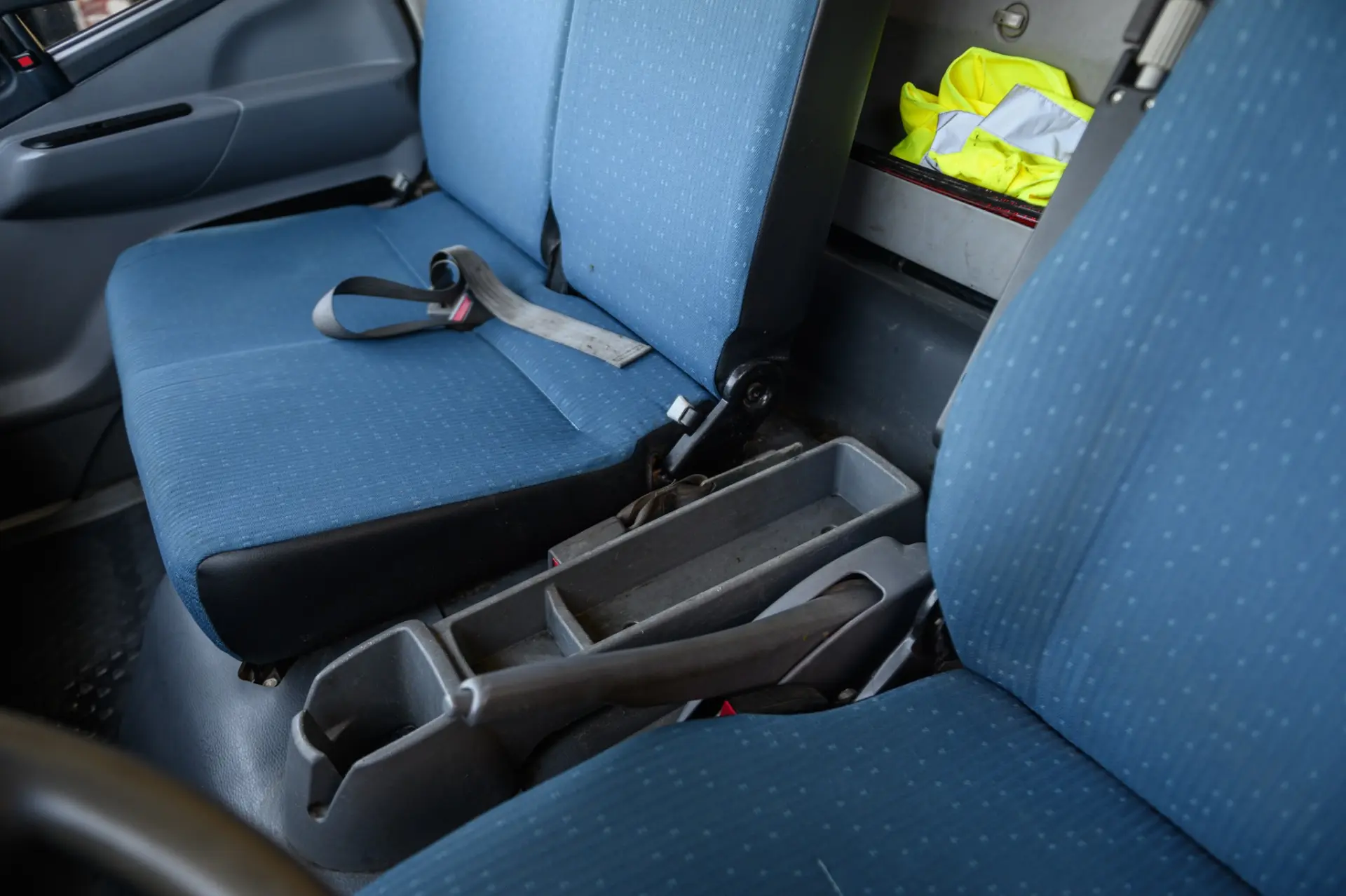 Mitsubishi Fuso Canter 3C13 c/ bascula 35