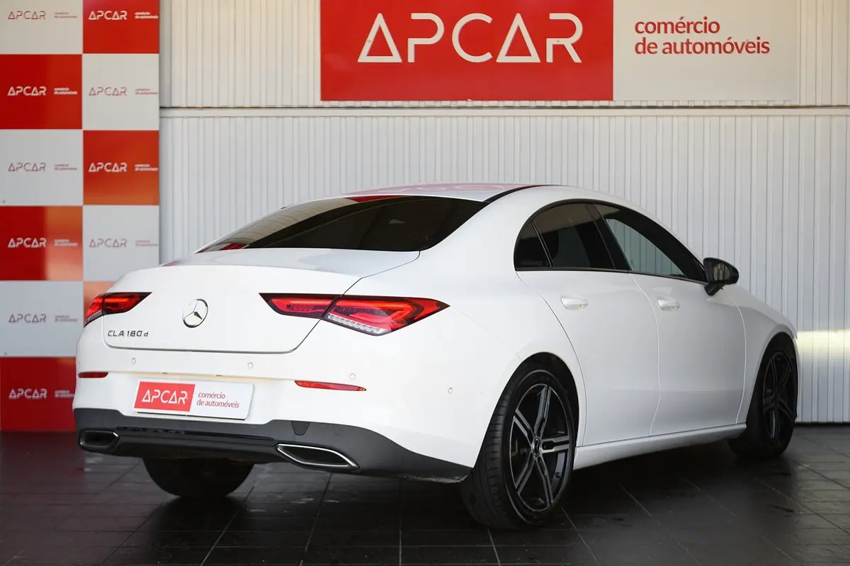 Mercedes-Benz CLA 180 d Style Aut. 3