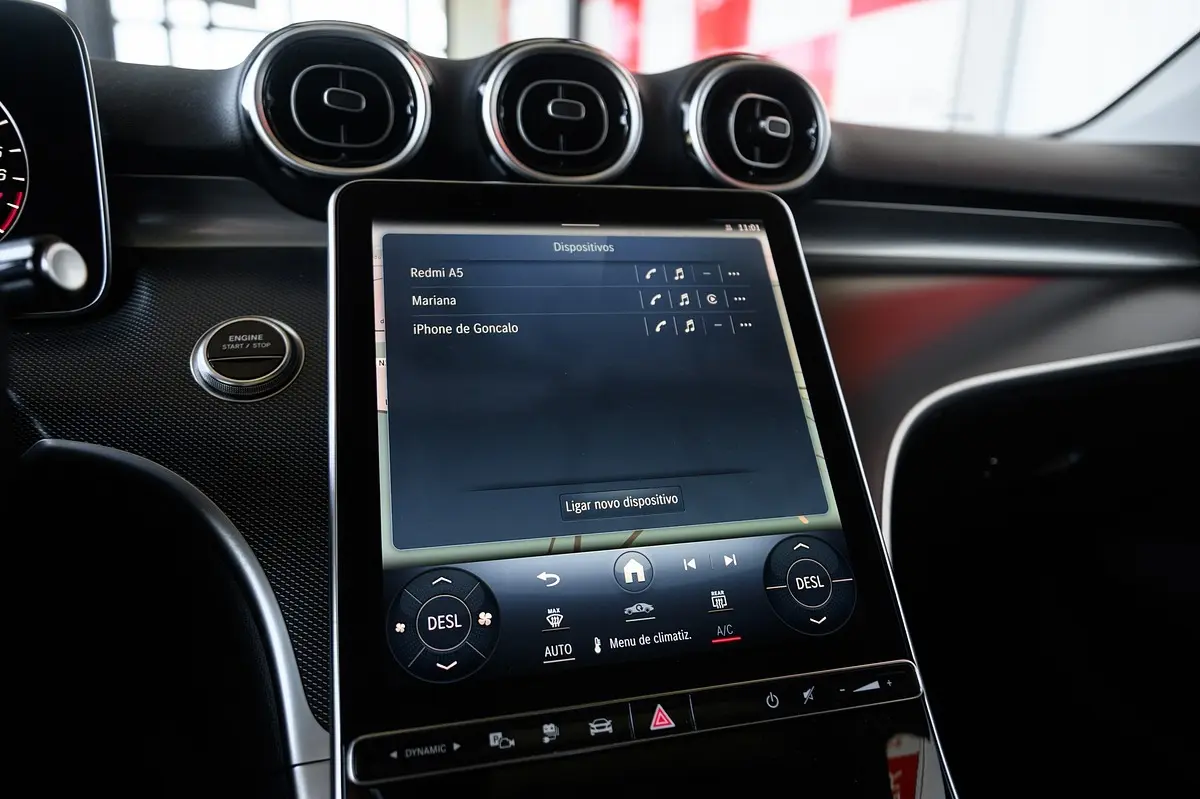 Mercedes-Benz C 300 e AMG Line 74