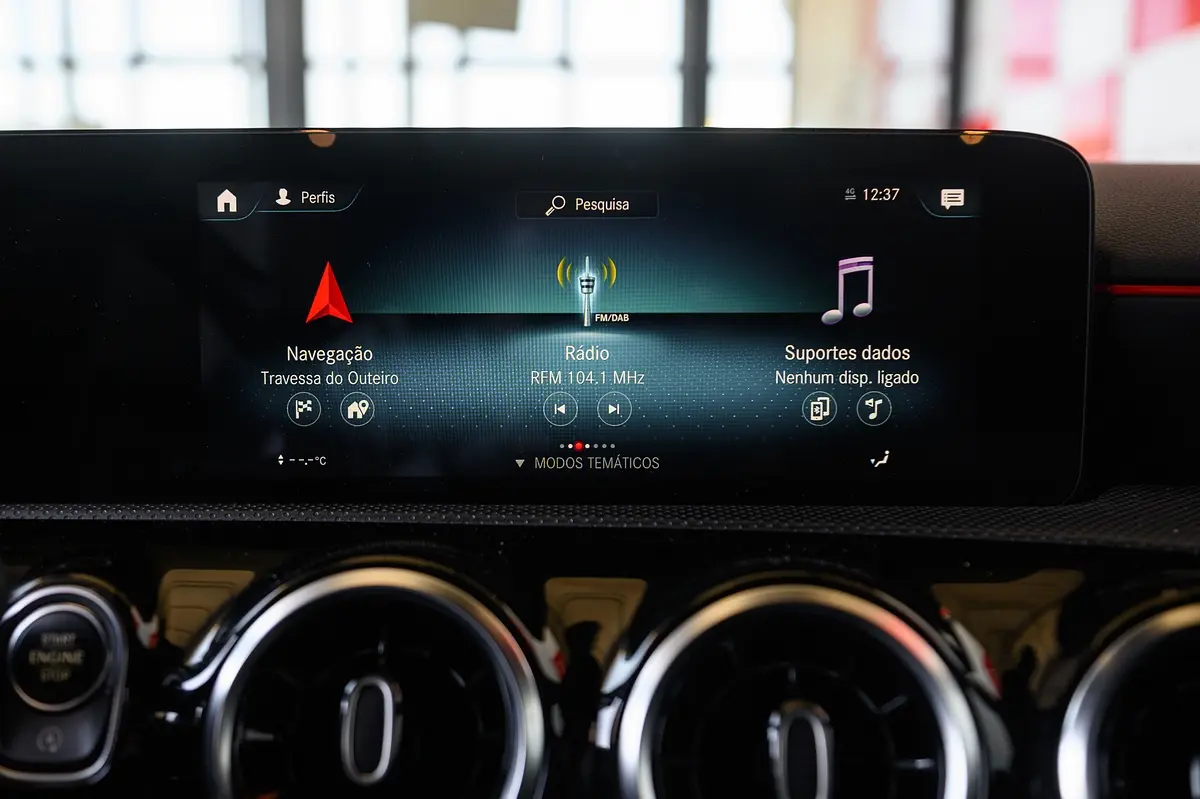 Mercedes-Benz A 180 d AMG Line Aut. 42