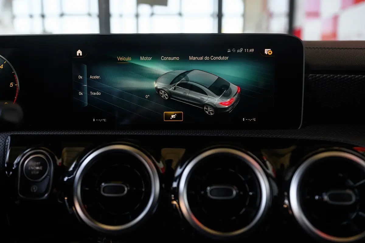 Mercedes-Benz CLA 180 d Style Aut. 61