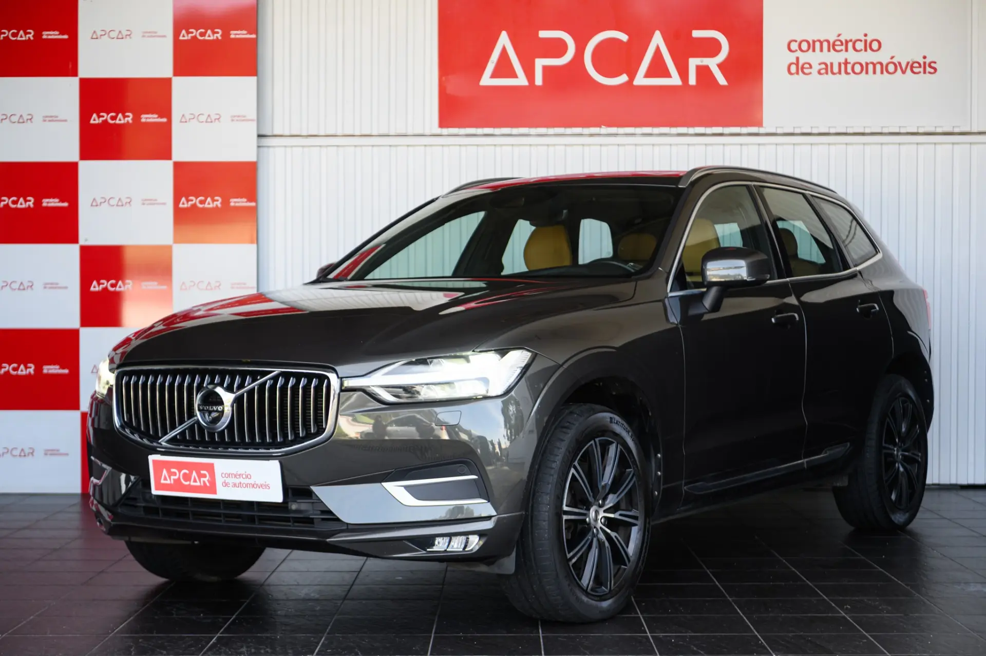 Volvo XC 60 2.0 D4 Inscription AWD Geartronic 4