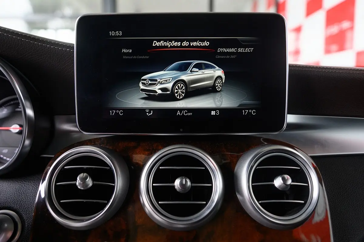 Mercedes-Benz GLC 250 d AMG Line 4-Matic 49