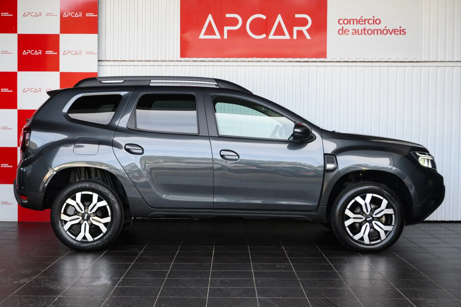 Dacia Duster 1.0 TCe ECO-G Comfort Bi-Fuel 2