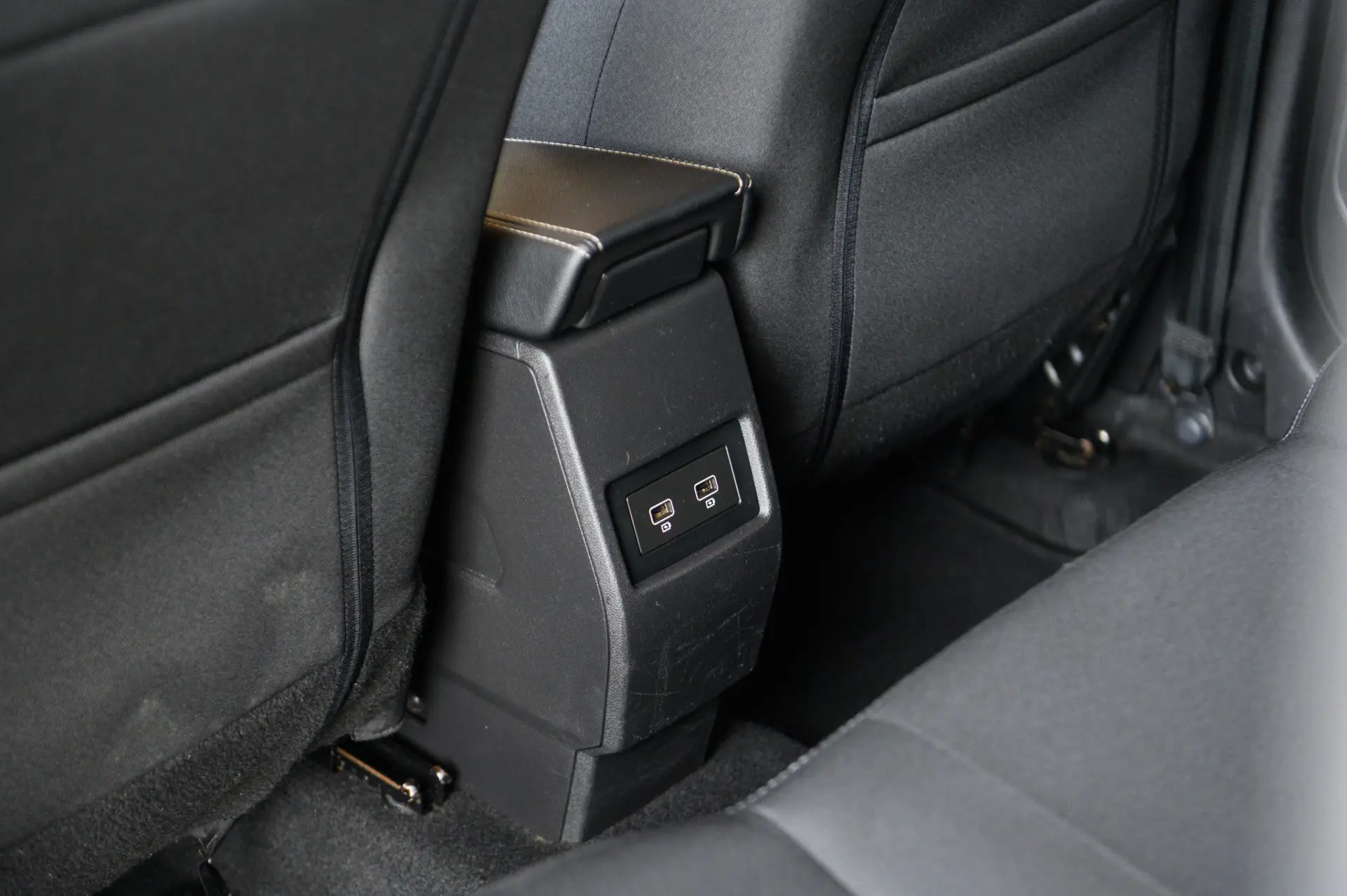 Dacia Duster 1.0 TCe ECO-G Comfort Bi-Fuel 30