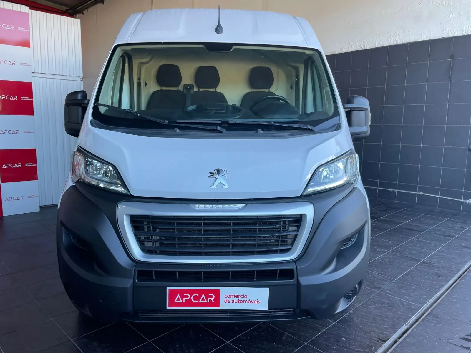 Peugeot Boxer 2.2 BlueHDi 333 L2 CD 8