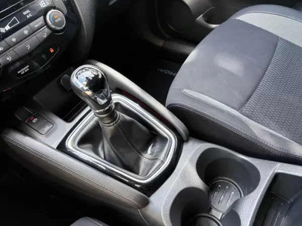 Nissan Qashqai 1.5 dCi N-Connecta Roda Suplente 48