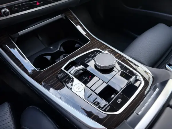 BMW X5 50 e xDrive Edição Desportiva M 51