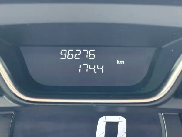 Renault Captur 0.9 TCE Exclusive 8