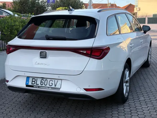 SEAT Leon ST 1.0 eTSI OPF DSG Style 19