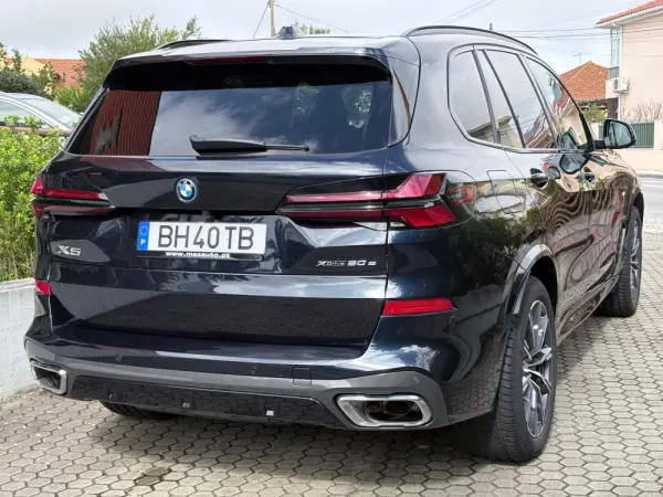 BMW X5 50 e xDrive Edição Desportiva M 21