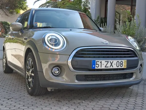 MINI 5 Portas One Auto 13
