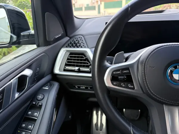 BMW X5 50 e xDrive Edição Desportiva M 42