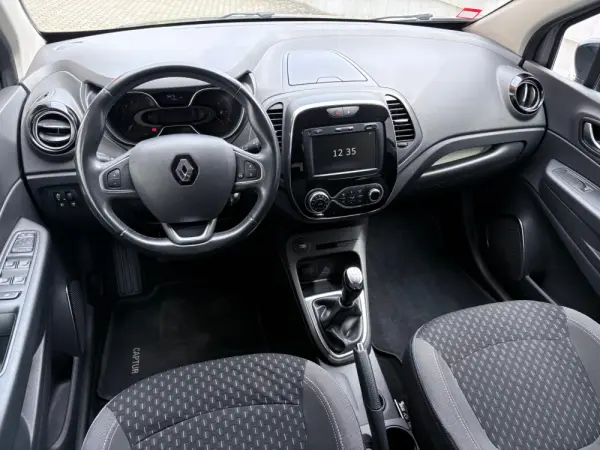 Renault Captur 0.9 TCE Exclusive 30