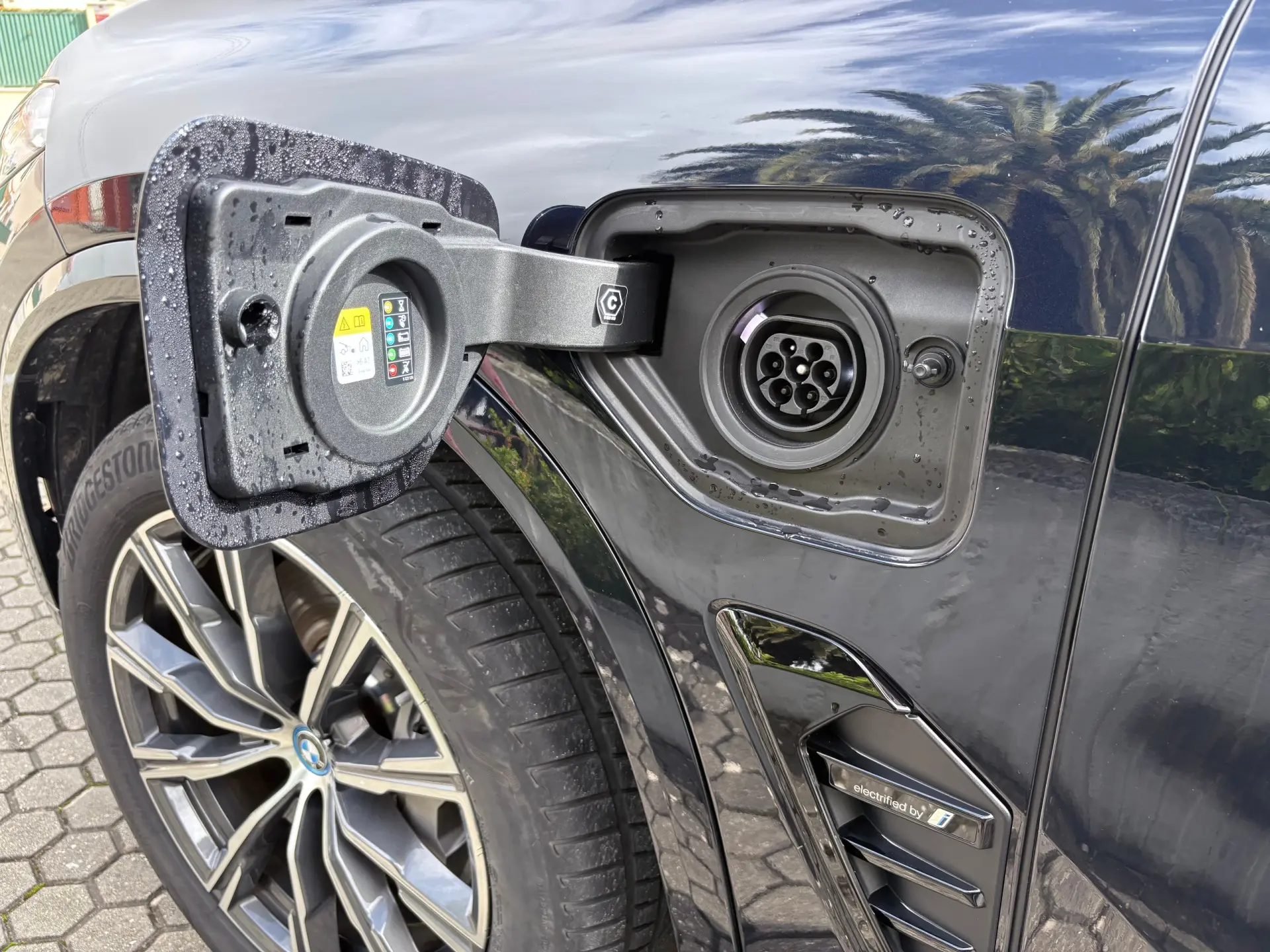 BMW X5 50 e xDrive Edição Desportiva M 16