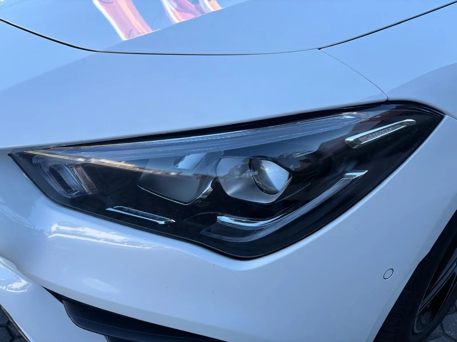 Mercedes-Benz CLA 200 d Shooting Brake AMG Line Aut. 14