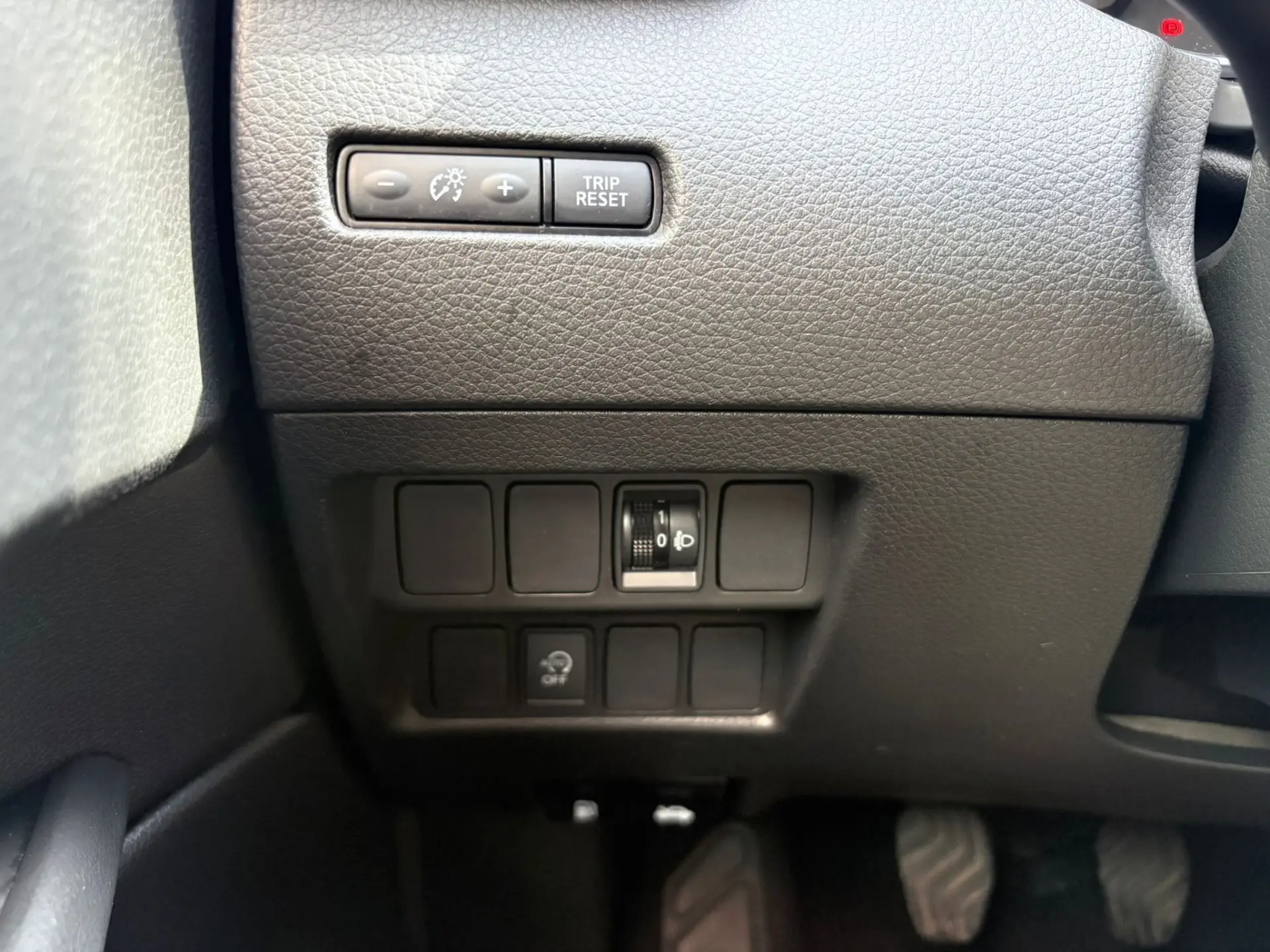 Nissan Qashqai 1.5 dCi N-Connecta Roda Suplente 34