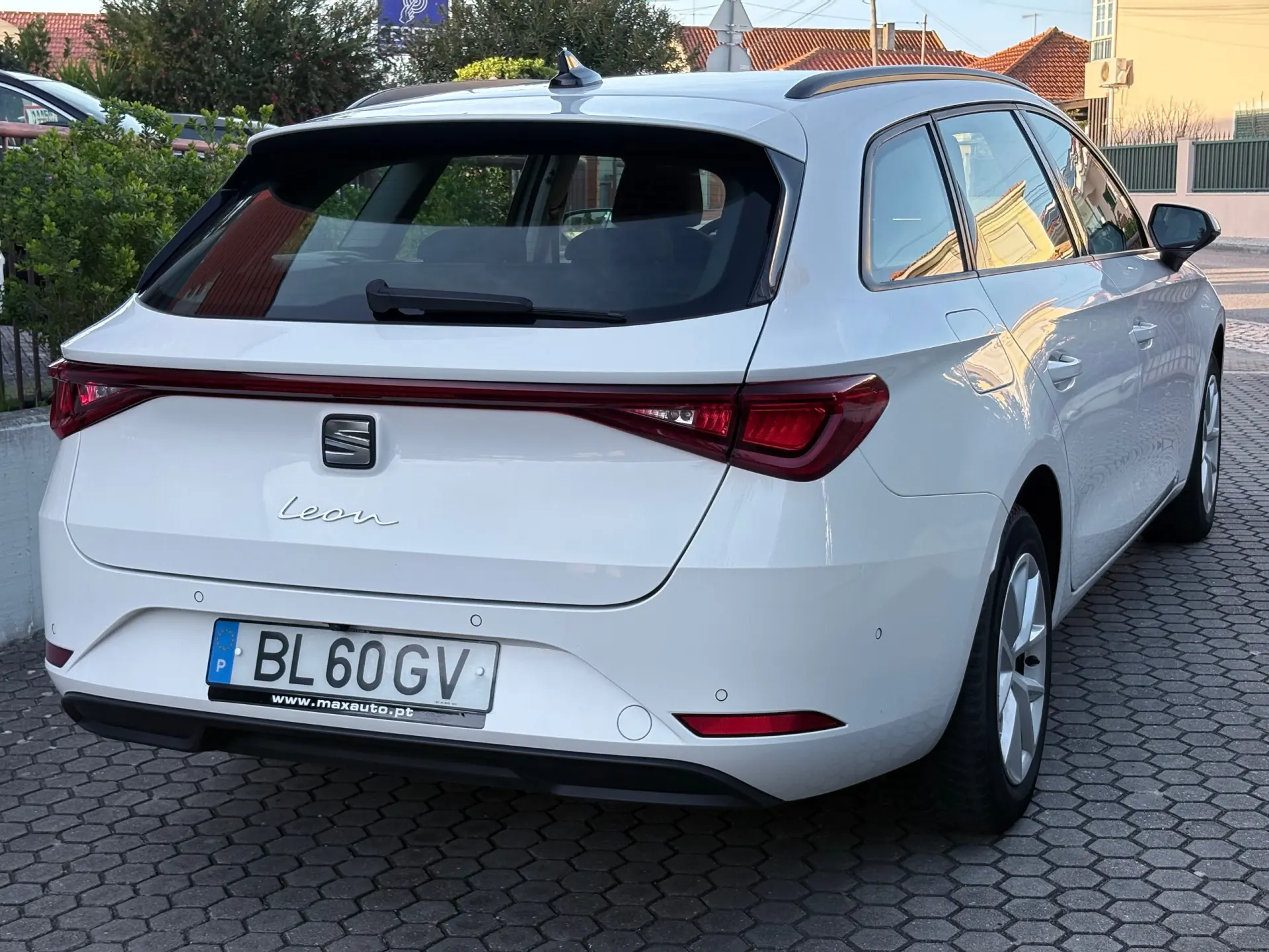 SEAT Leon ST 1.0 eTSI OPF DSG Style 19