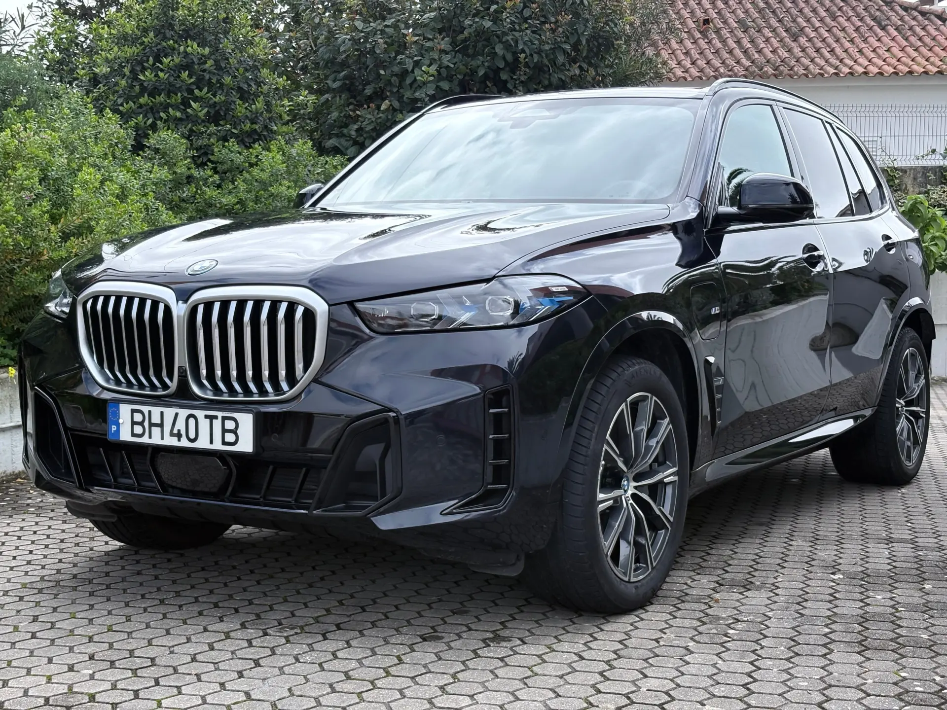 BMW X5 50 e xDrive Edição Desportiva M 11