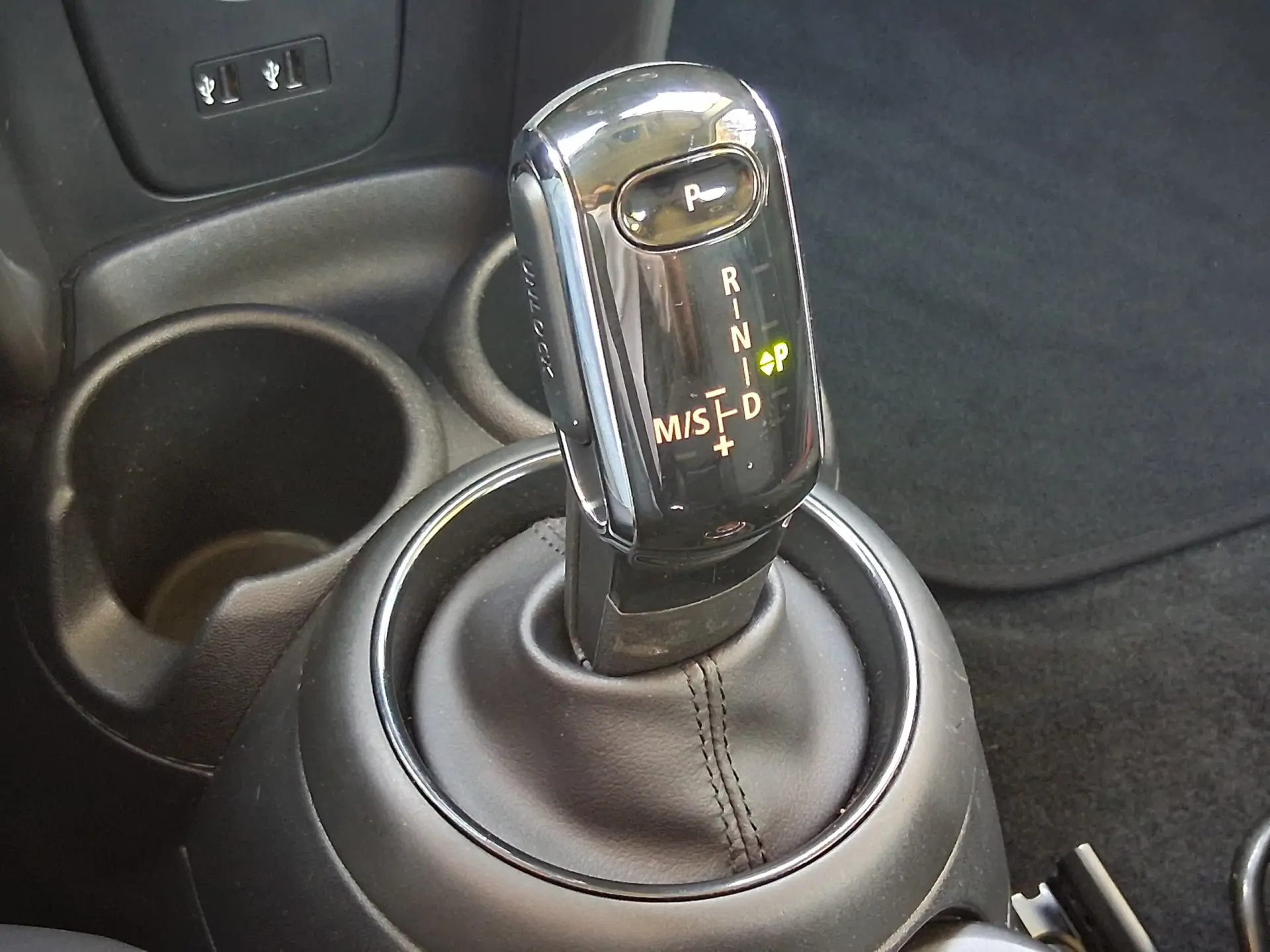 MINI 5 Portas One Auto 7