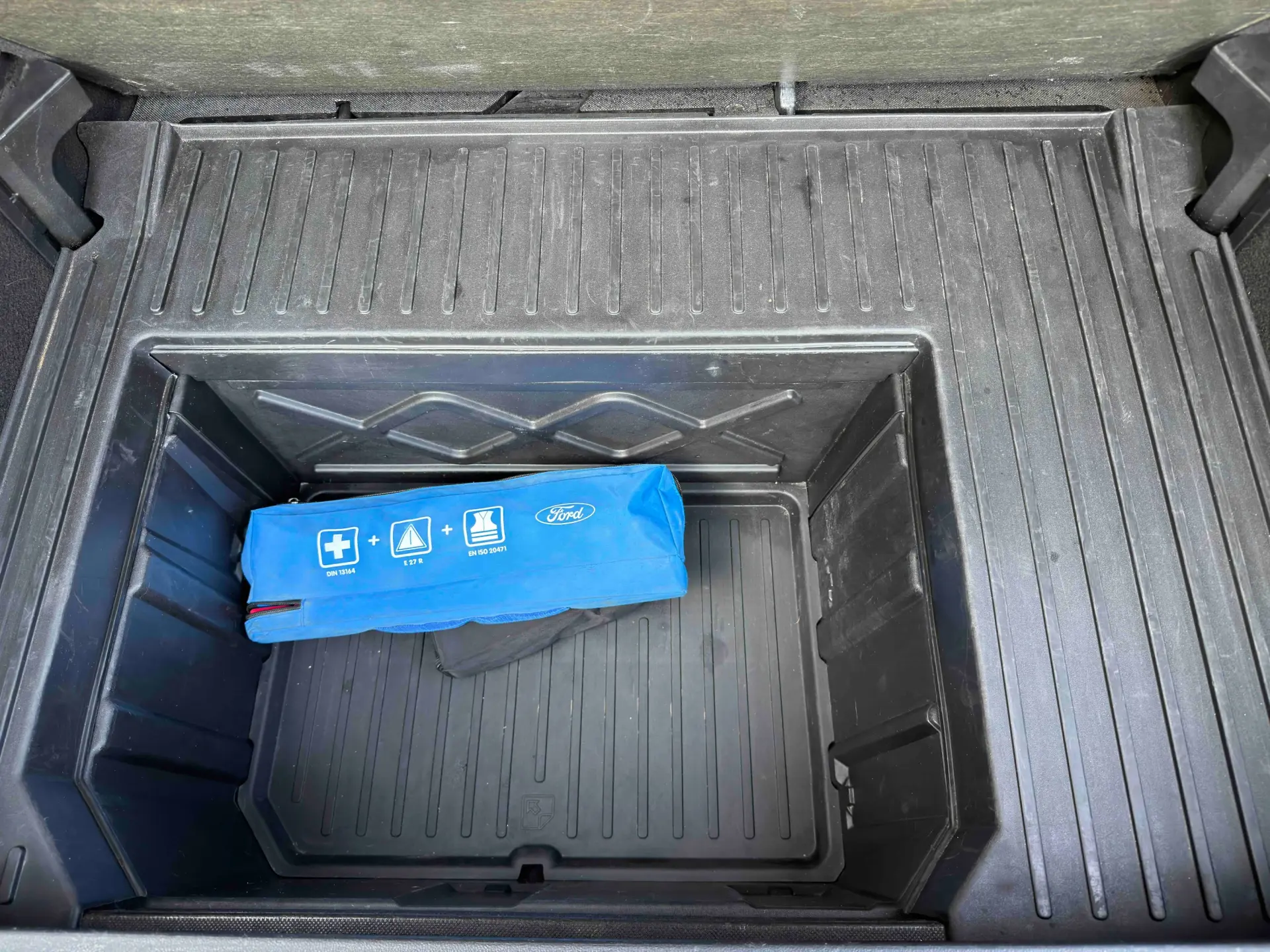 Ford Puma 1.0 EcoBoost MHEV ST-Line 29