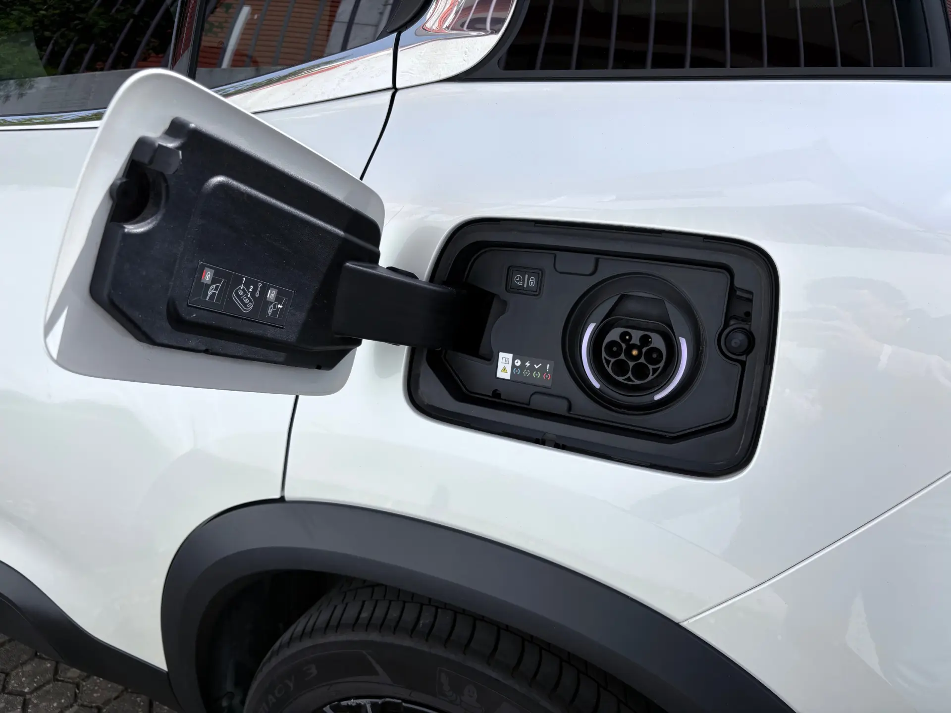 Citroën C5 Aircross 1.6 Hybrid Shine e-EAT8 17