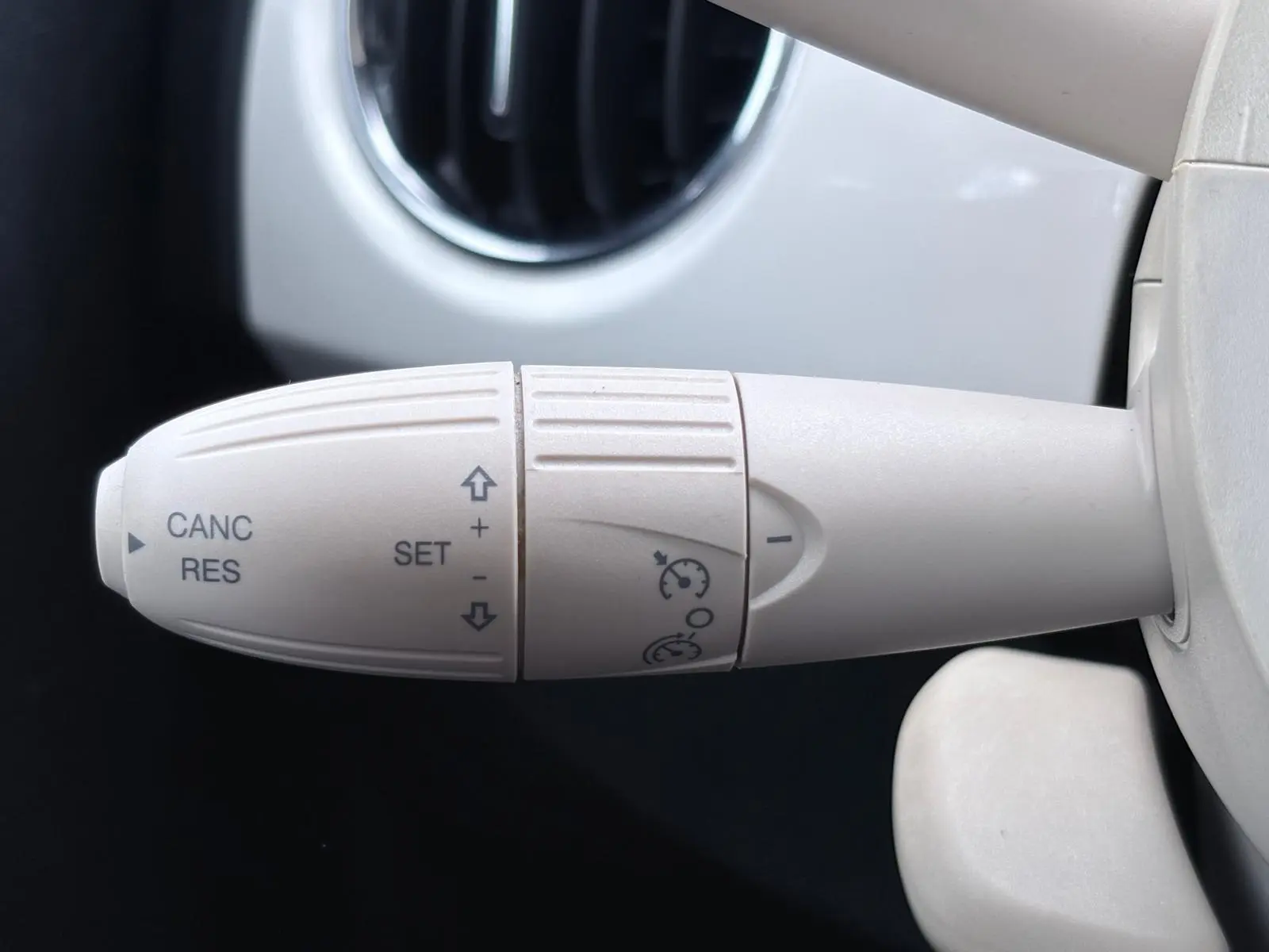 Fiat 500C 1.2 Lounge MTA 44