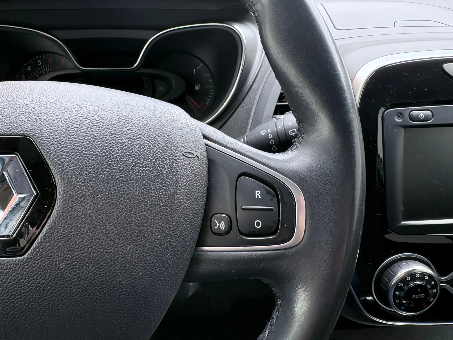 Renault Captur 0.9 TCE Exclusive 39