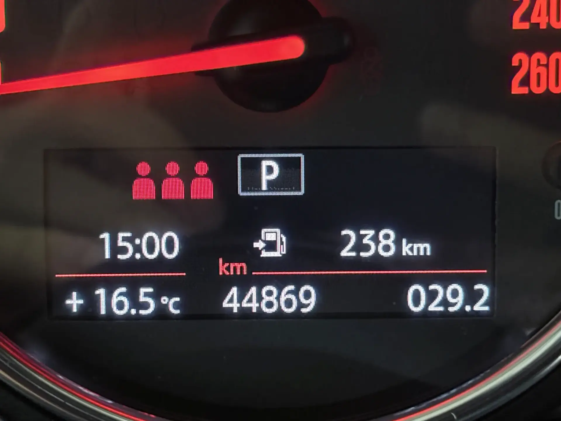 MINI 5 Portas One Auto 8