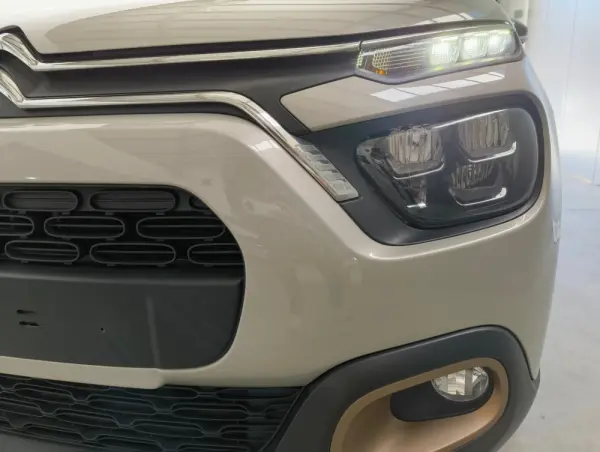 Citroën C3 1.2 PureTech Feel 13