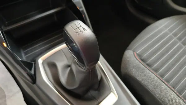 Peugeot 208 1.2 PureTech Active Pack 24