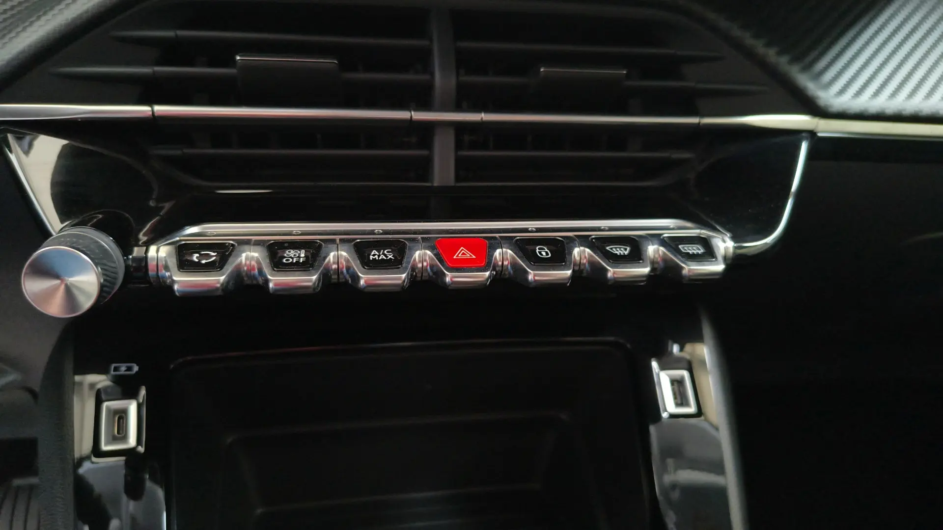 Peugeot 208 1.2 PureTech Active Pack 28