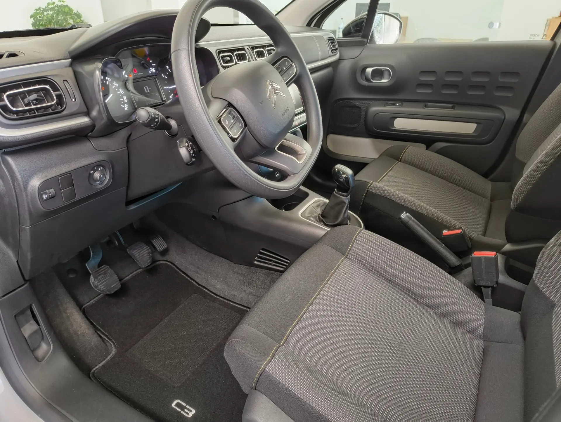 Citroën C3 1.2 PureTech Feel 15