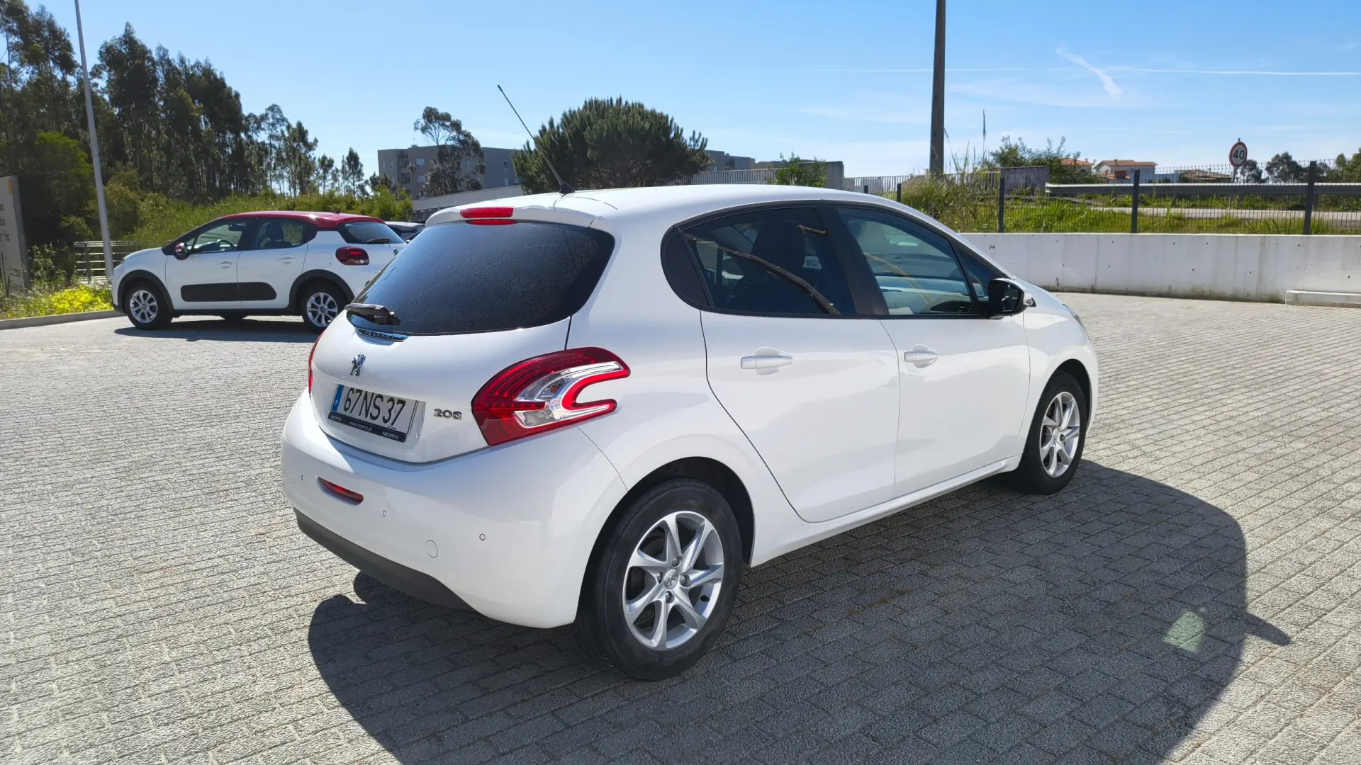 Peugeot 208 1.2 VTi Active 5