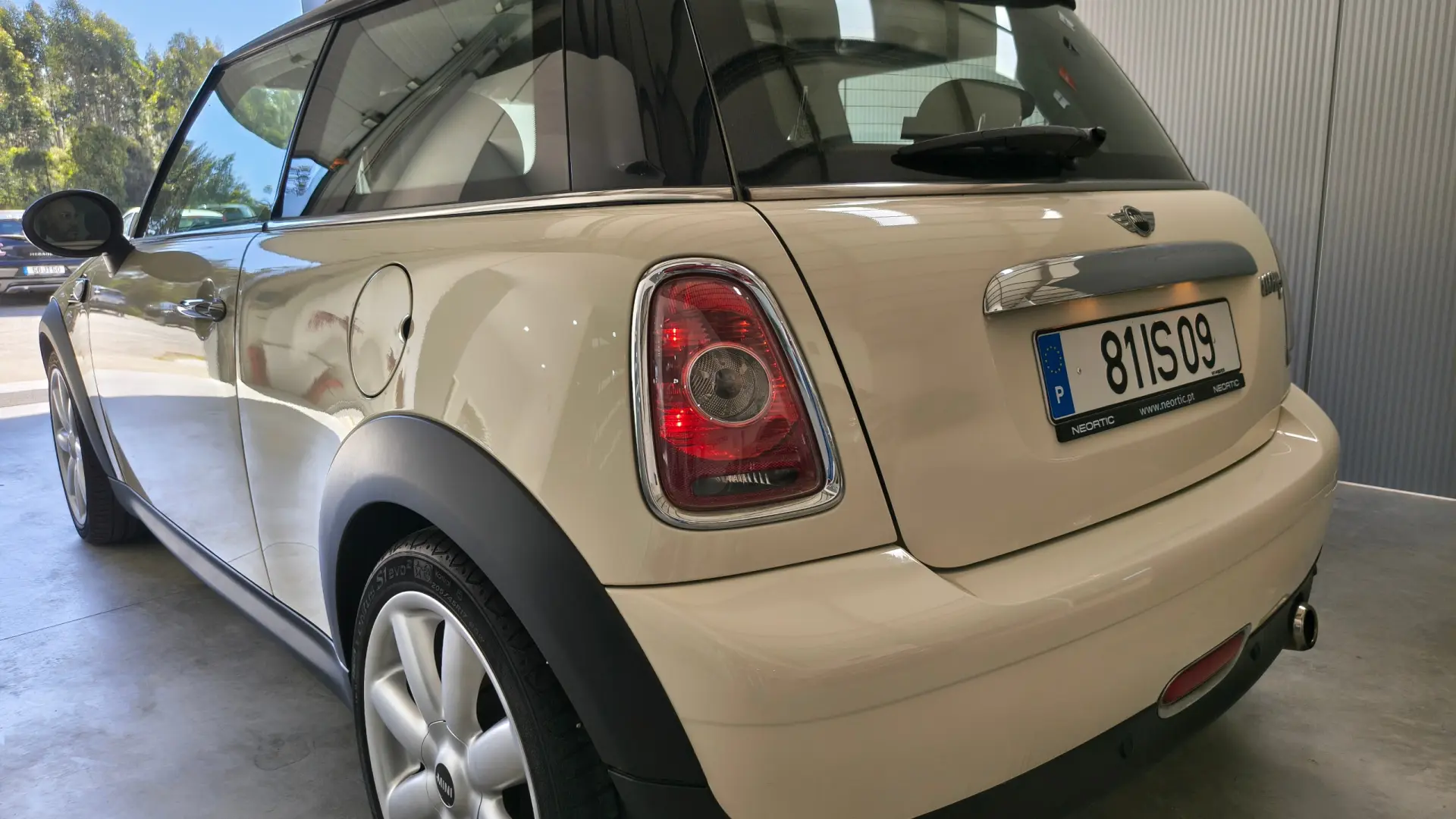 MINI 3 Portas Cooper D 24